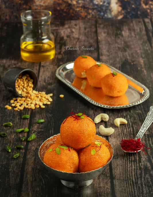 Motichur Kesar Laddu